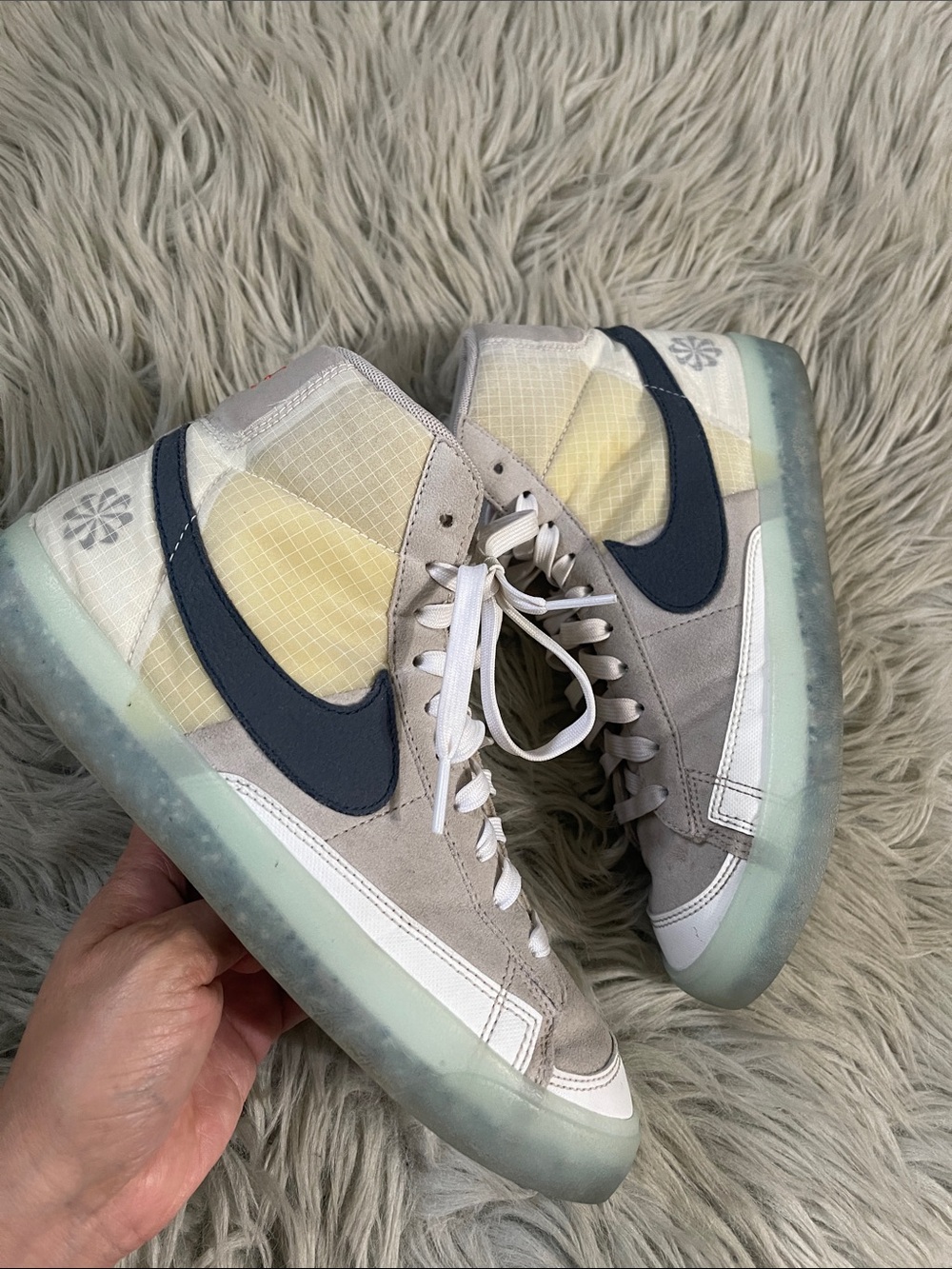 Nike Women’s High-Top Sneakers in Light Gray, Navy and Pale Yellow